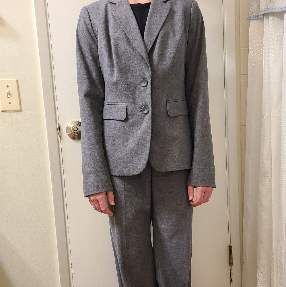 COPY - The Limited Cassidy fit Grey Business pants suit